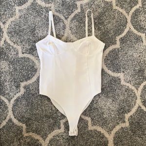 WHITE BODYSUIT